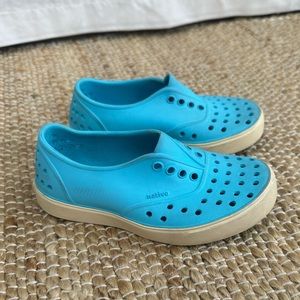 Native shoes Denmark style aqua blue with off white sole perfect summer shoe C10